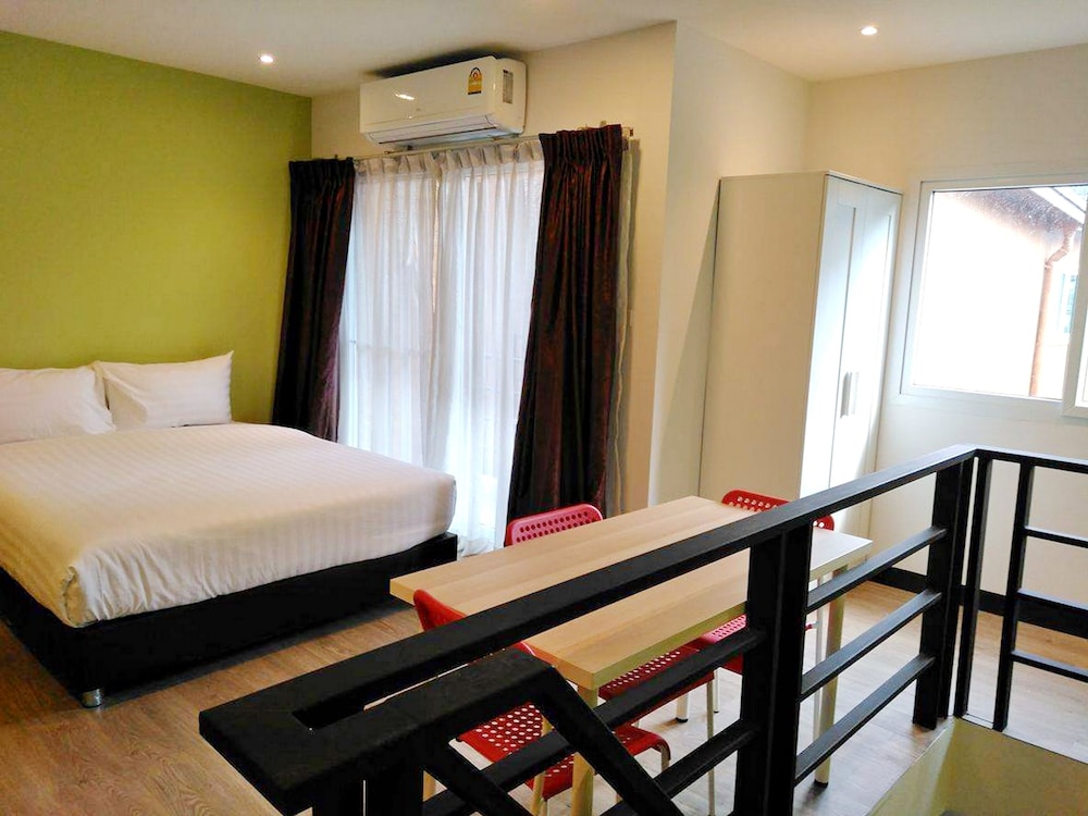 The M Pool Villas Bangkok - Bts Ekkamai 12/26