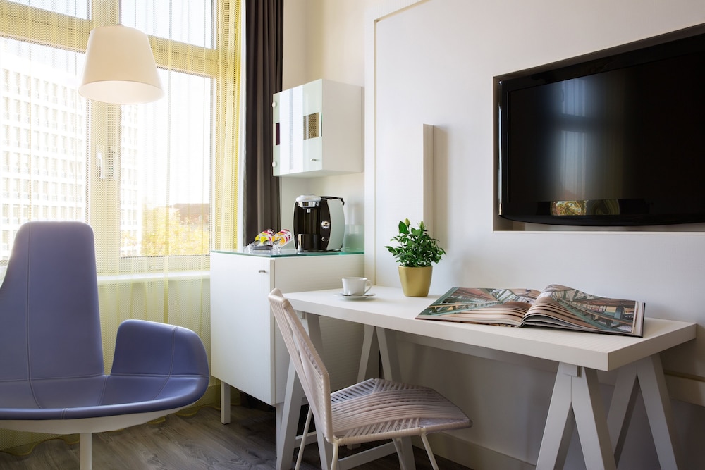 Hotel Indigo Berlin Ku Damm 44/53