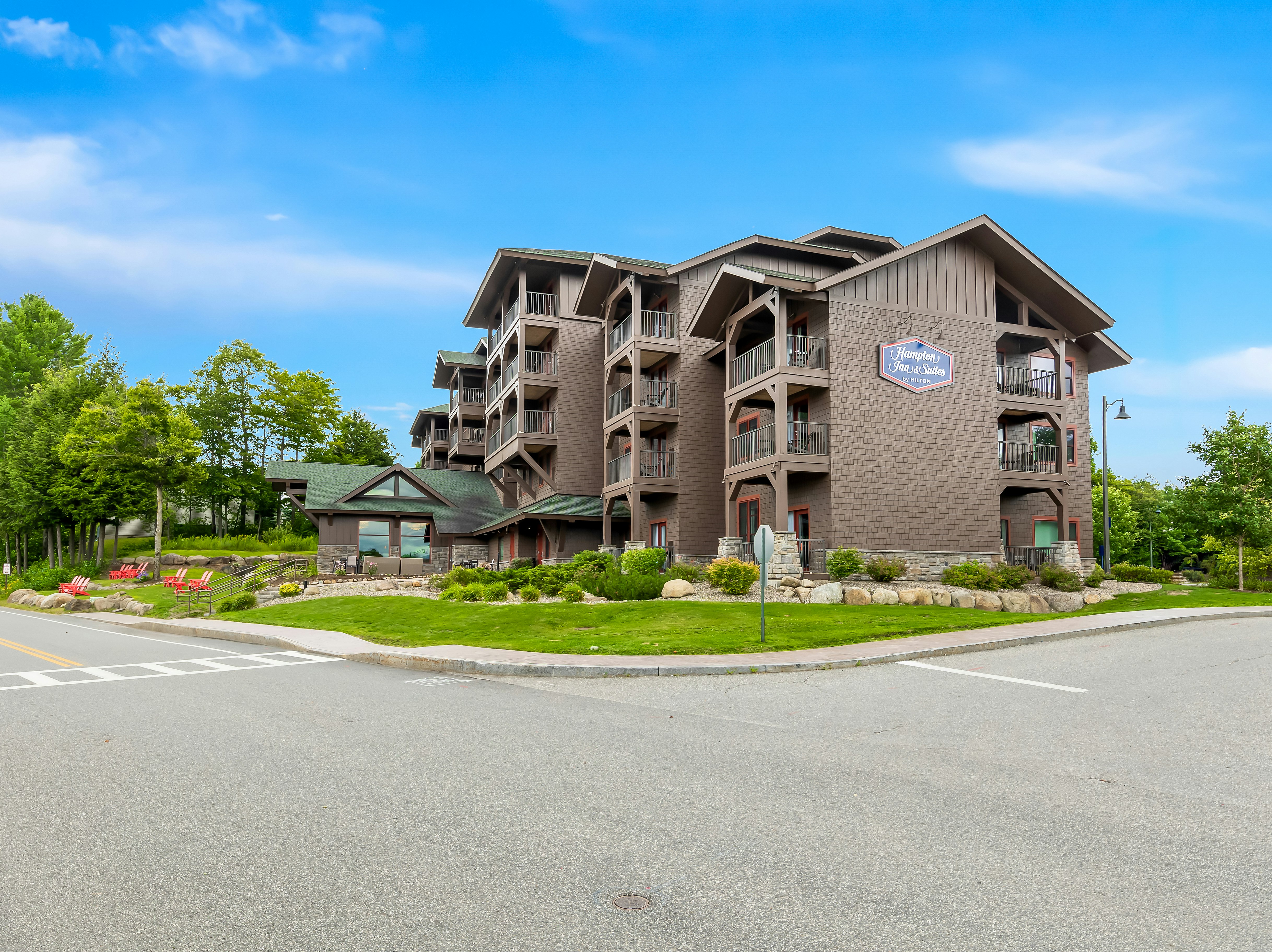 Hampton Inn And Suites Lake Placid 52/57