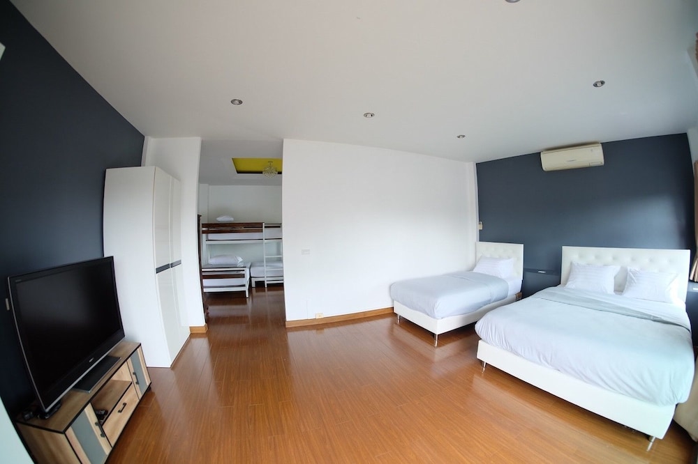 Daizy House 9/50