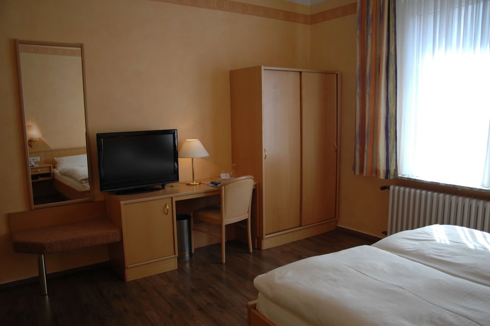 Hotel Zum Baeren 25/38