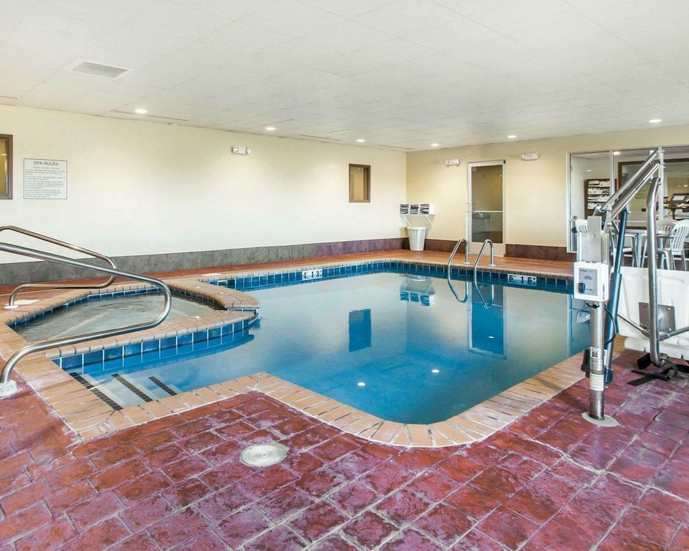 Comfort Suites Florence Shoals Area 26/46