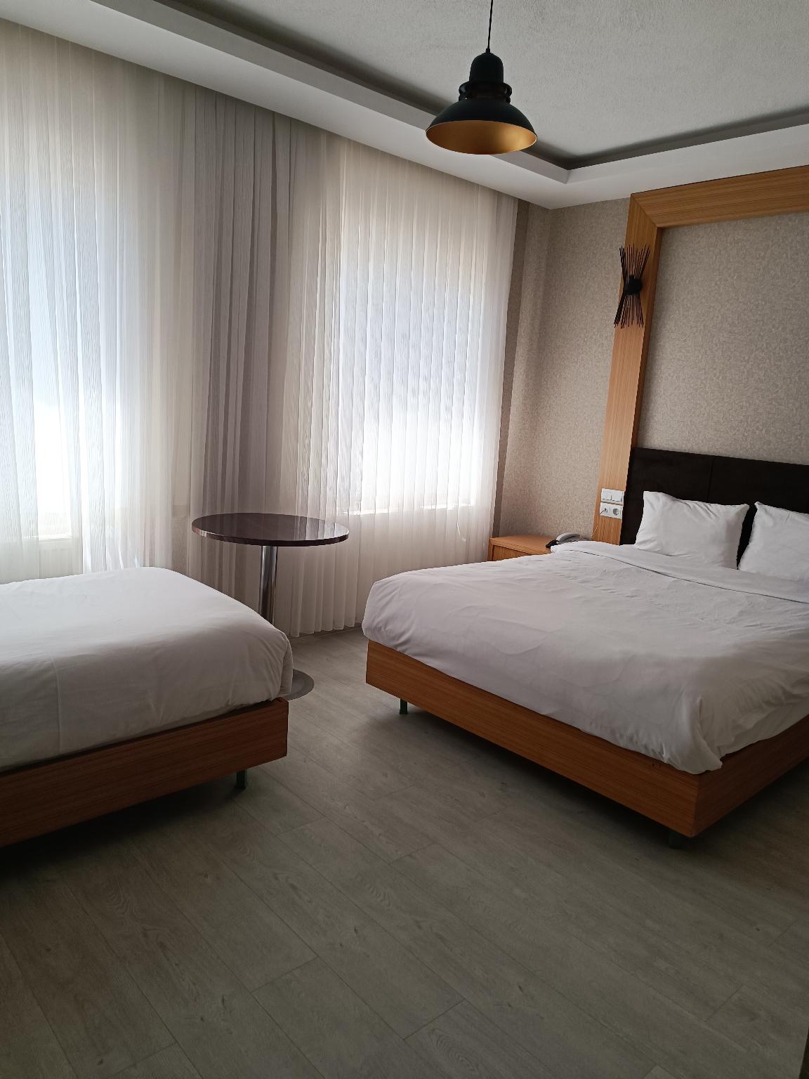 Otel Dinc 6/20
