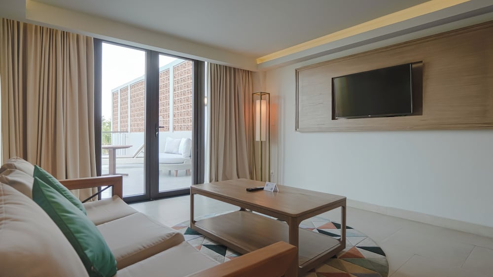 Eastin Ashta Resort Canggu 66/77