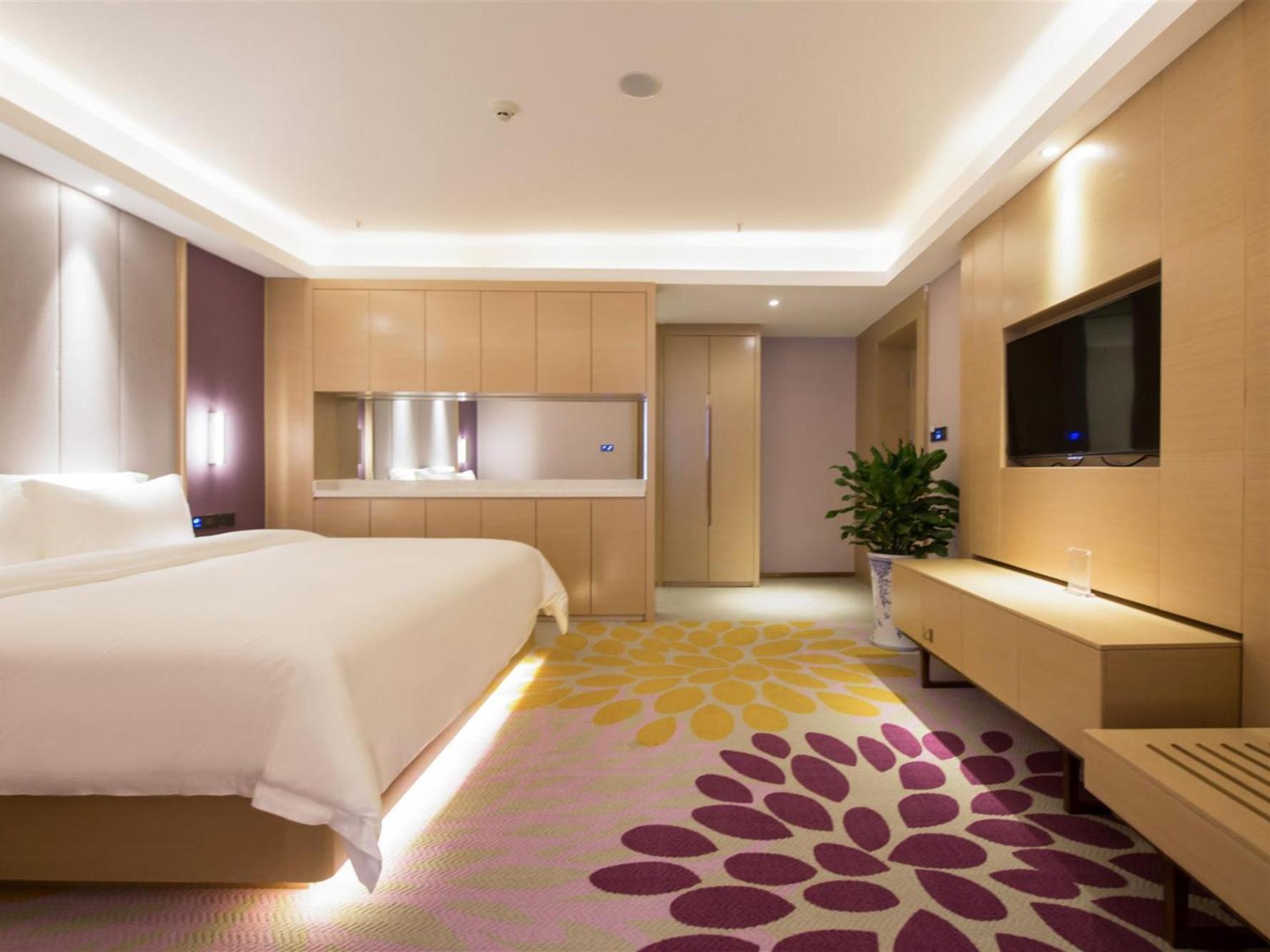 Lavande Hotels Chongqing (Qijiang Railway Station Mingyang Plaza) 24/54