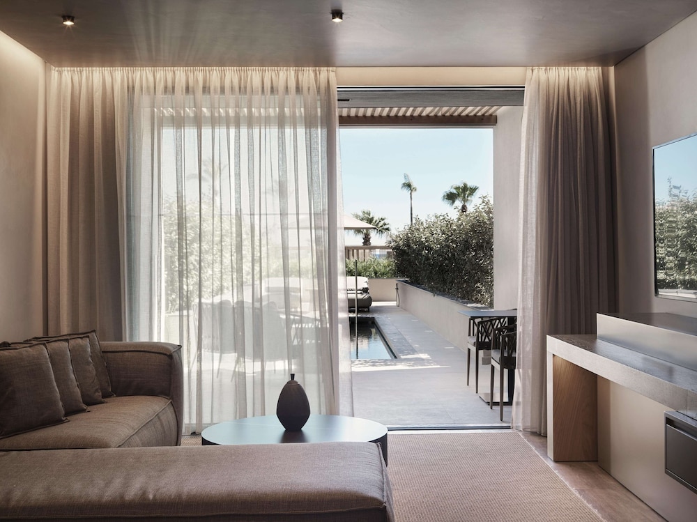 Ammades All Suites Beach Hotel & Spa – Adults Only 59/73