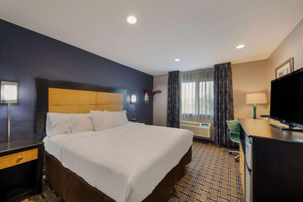Upgrade, King Bed