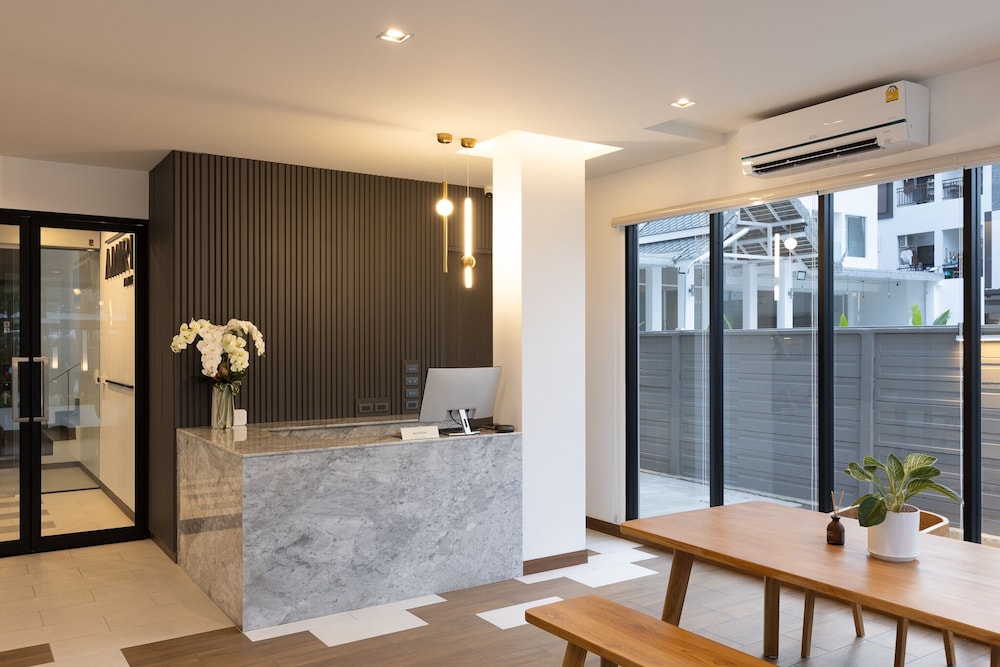 Amiri Place Hotel 8/50