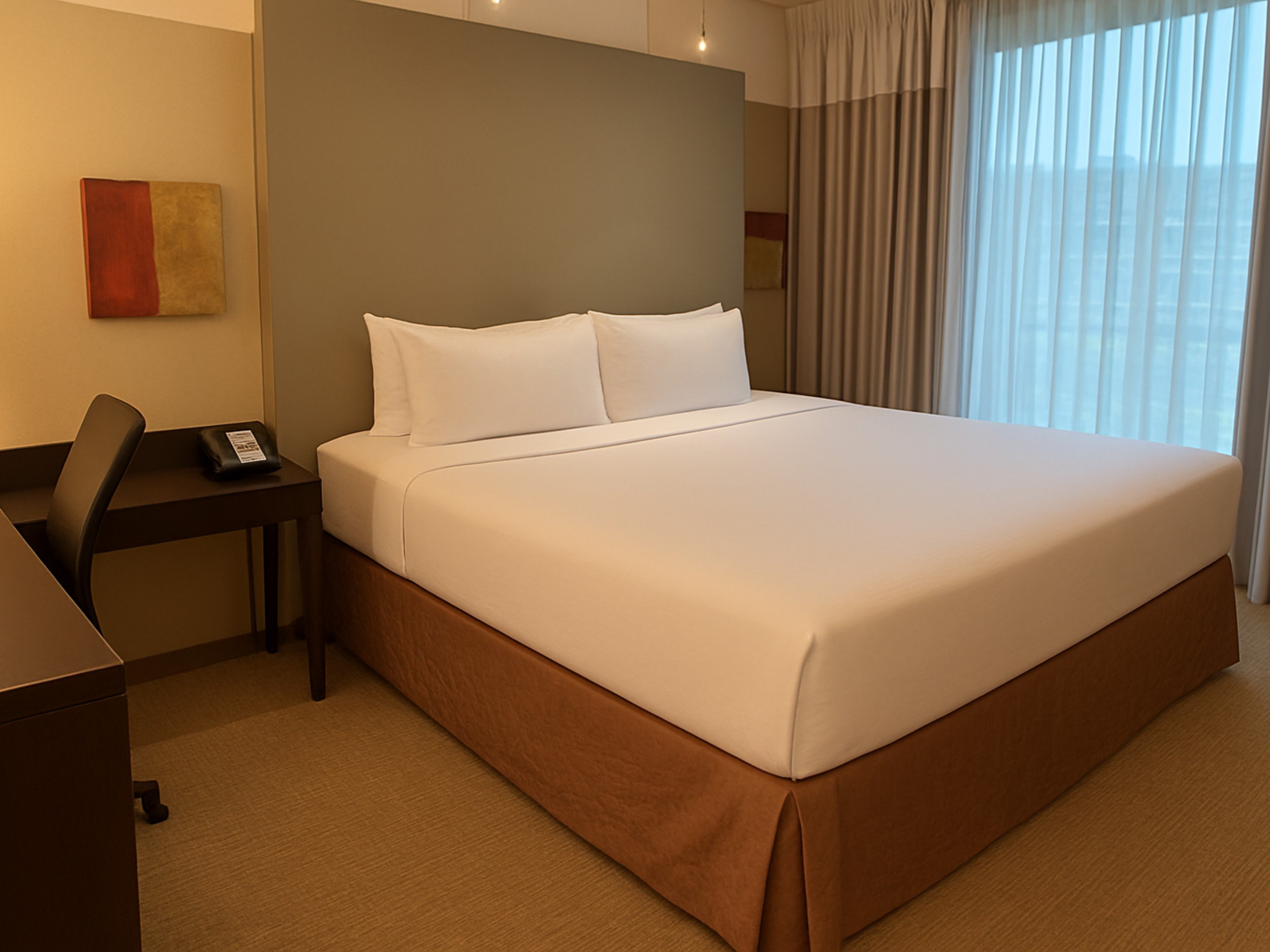 Crowne Plaza Chicago West Loop 6/55