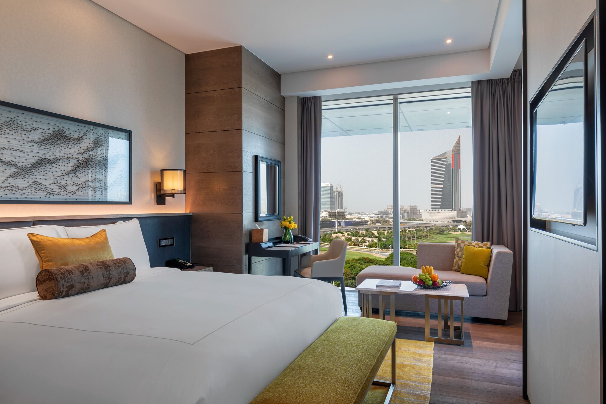 JUNIOR SUITE, GOLF COURSE VIEW, CLUB LOUNGE ACCESS