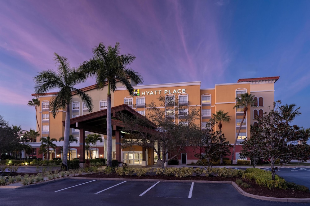 Hyatt Place Coconut Point in ESTERO - FL