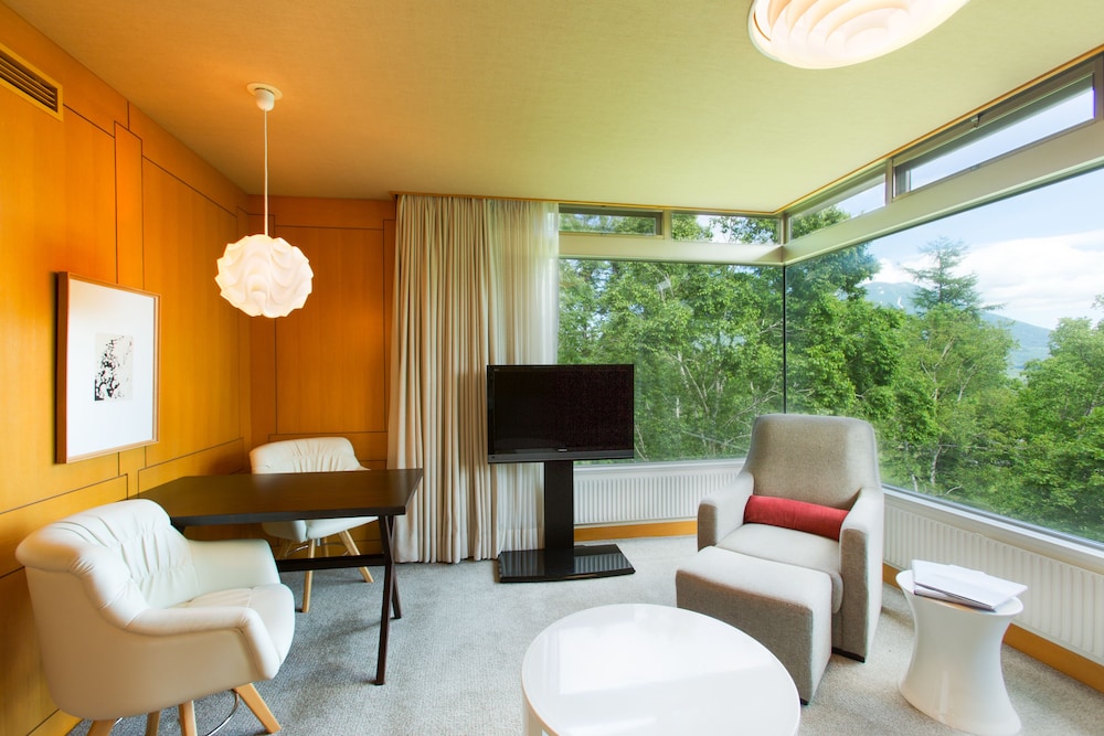The Green Leaf Niseko Village, Tapestry Collection by Hilton 25/29