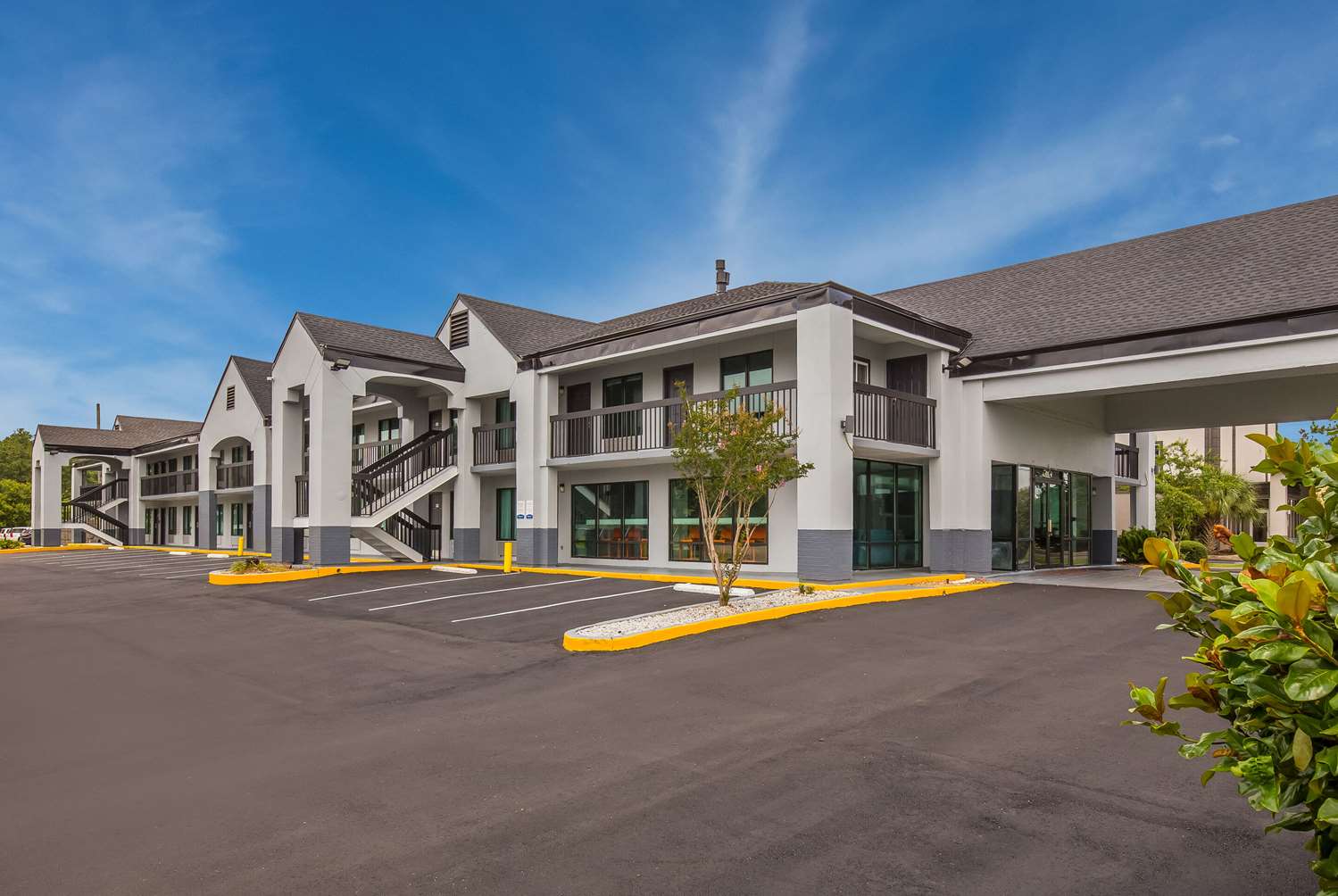 Econo Lodge Mobile, AL 17/22