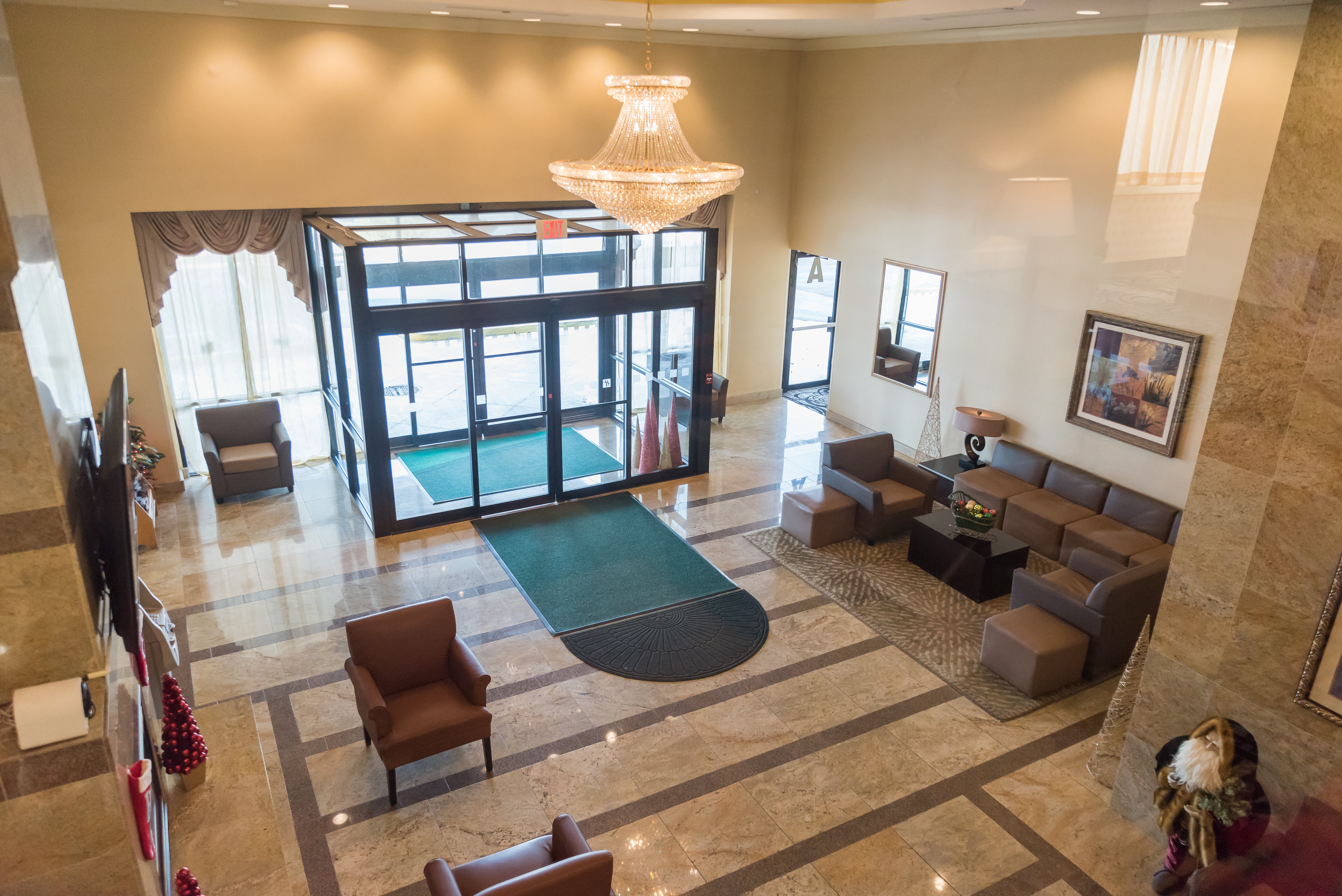 Holiday Inn Hazlet 20/69