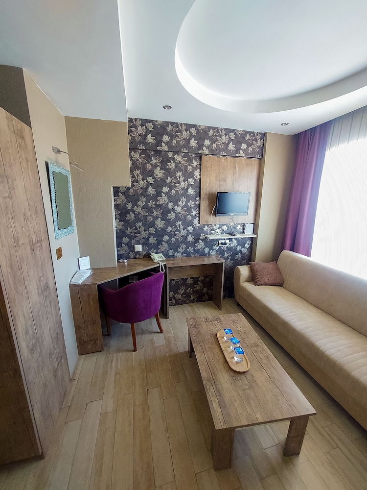 Udi Hotel 20/47