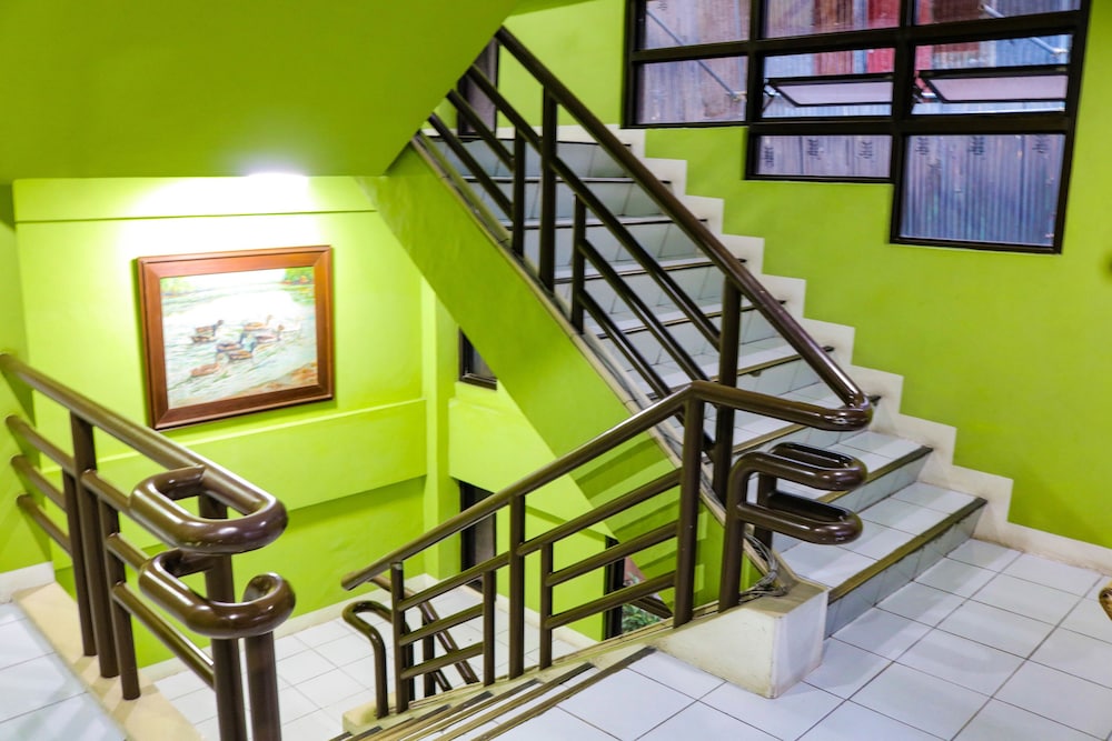 Reddoorz Junquera Extension Cebu 15/30