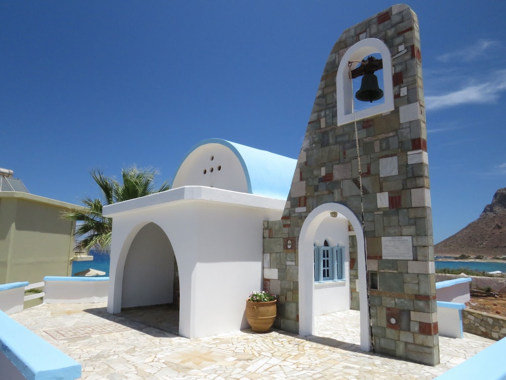 Blue Beach Villas Apartments 48/61