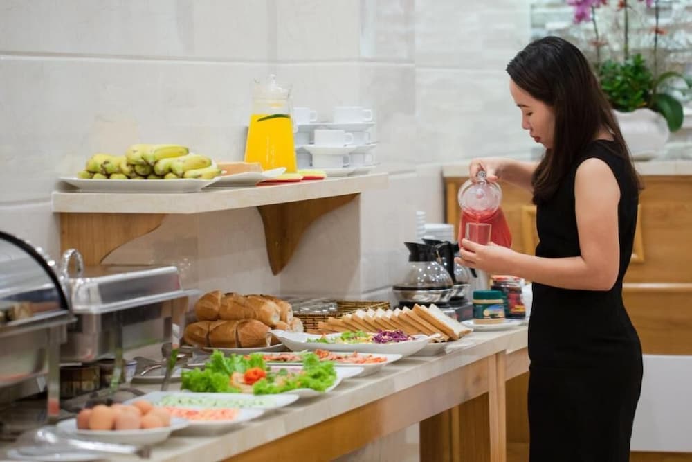 Thien Hai Hotel 43/51