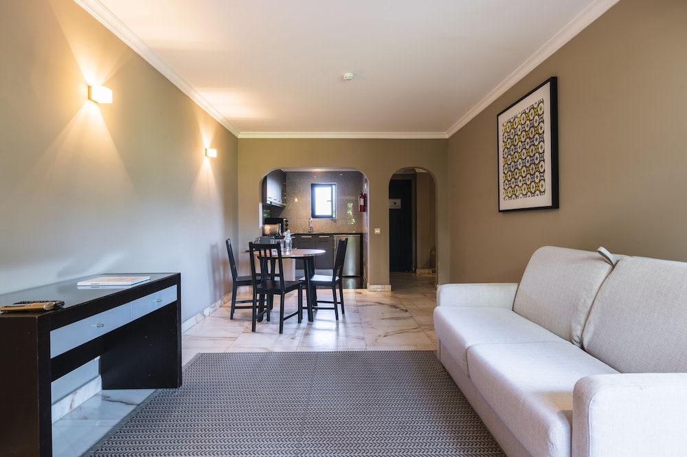 Topazio Vibe Beach Hotel and Apartments - Adults Friendly 56/71