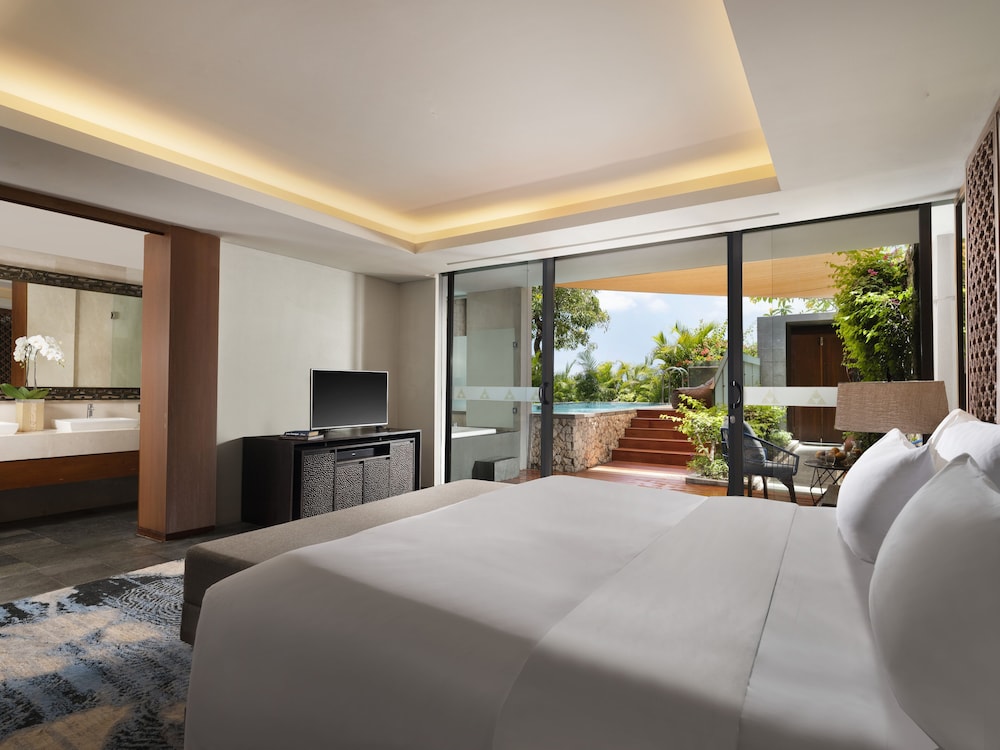 3 Bedrooms, Pool, Villa, 2 Double and Twin Beds, Ocean Front
