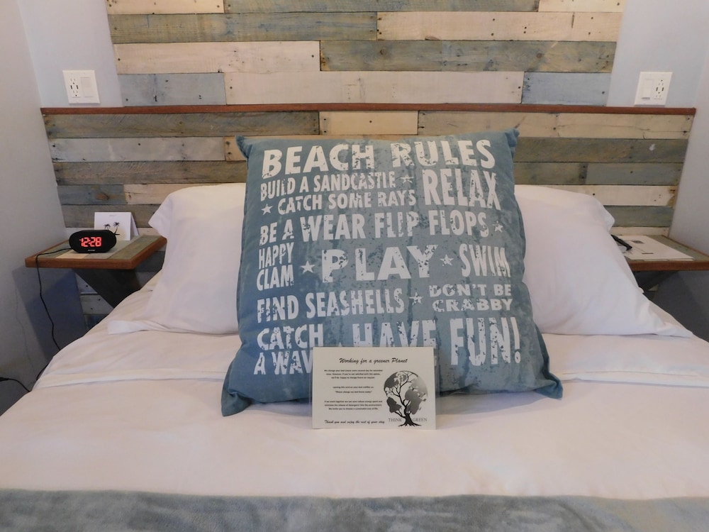 Maya Beach Hotel 37/82