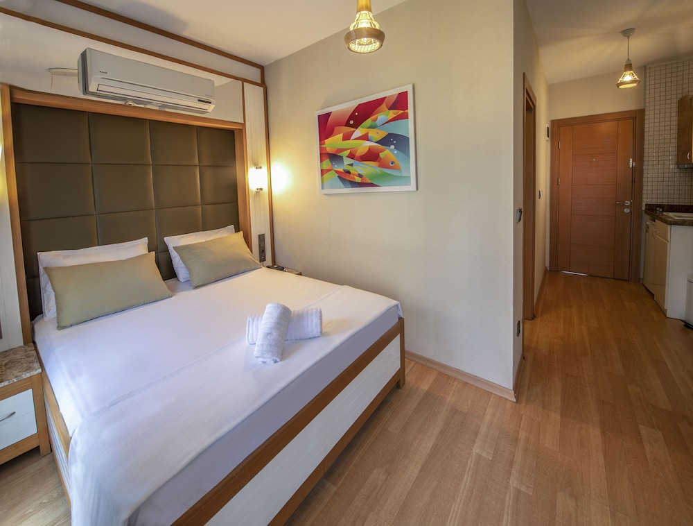 Mezzo Hotel 21/56