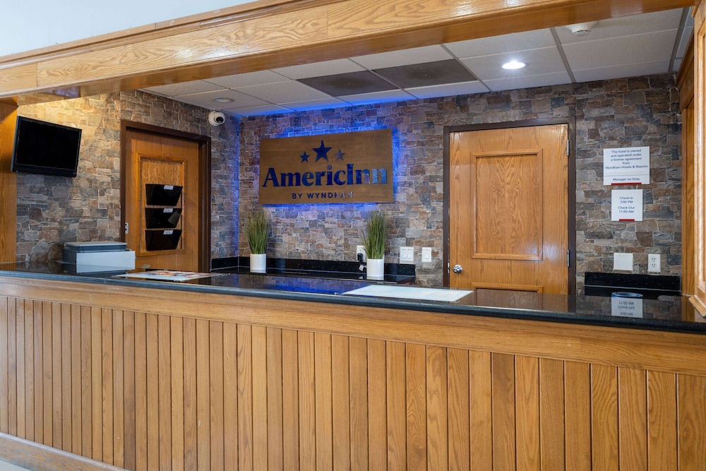 Americinn by Wyndham Cedar Rapids North 3/33
