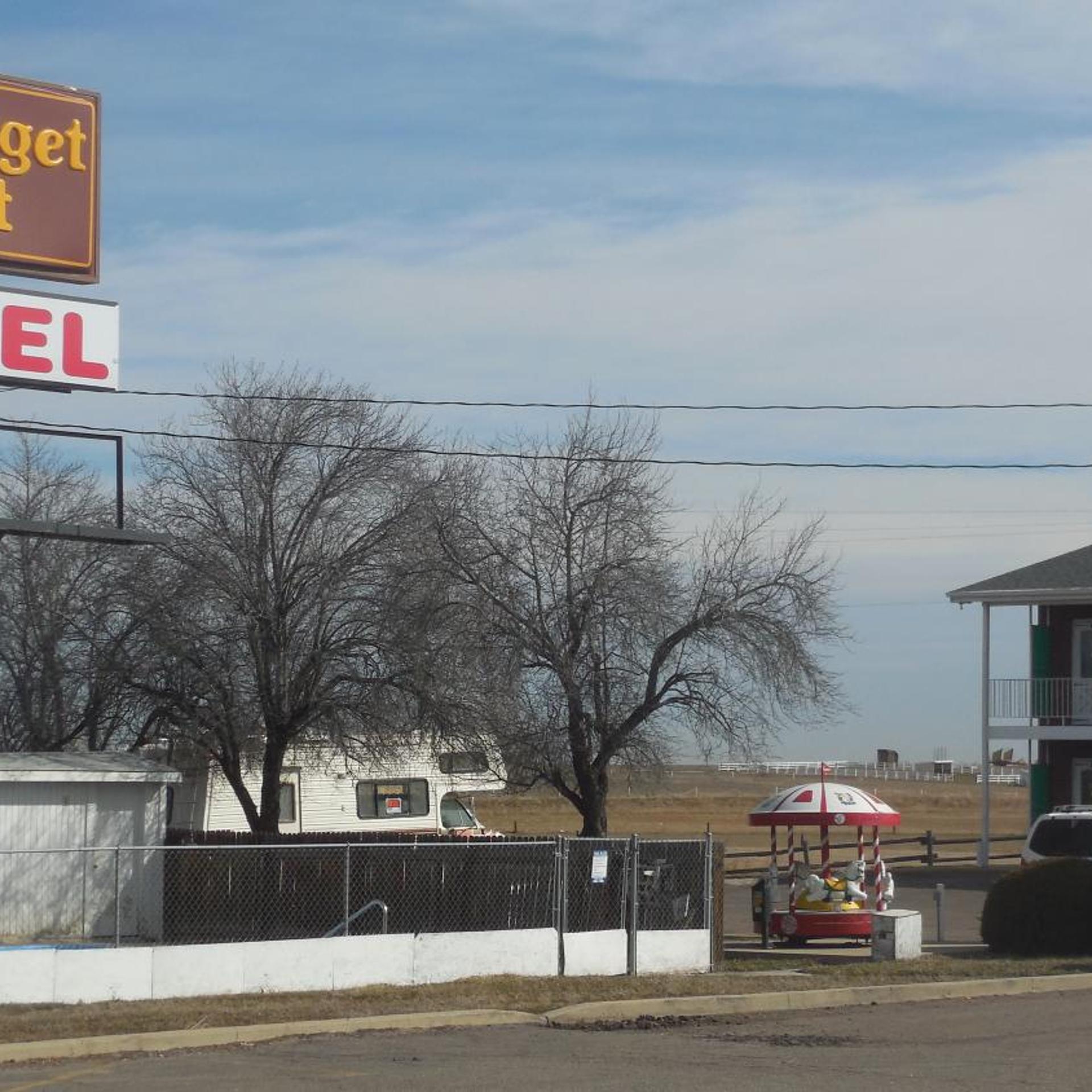 Budget Host 254 Inn Loveland 10/28
