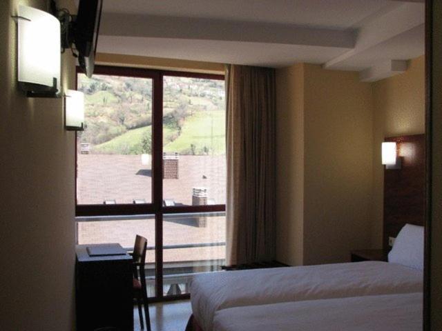 Hotel Ruta de la Plata de Asturias 10/34