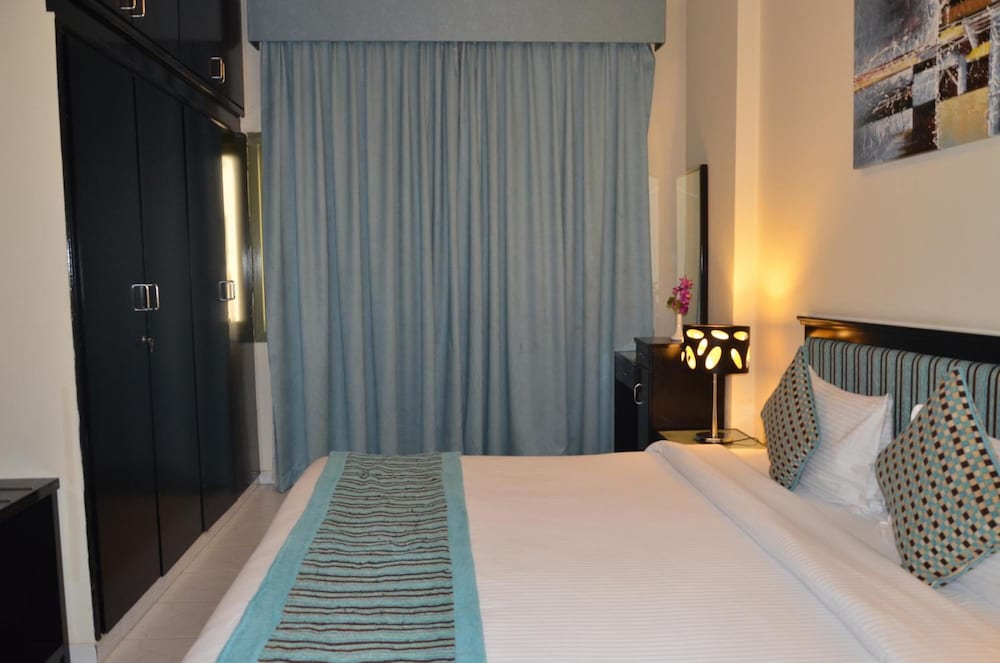 Al Jazeera Hotel Apartments LLC 5/30