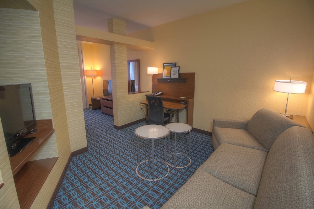 Fairfield Inn & Suites West Palm Beach Jupiter 24/37