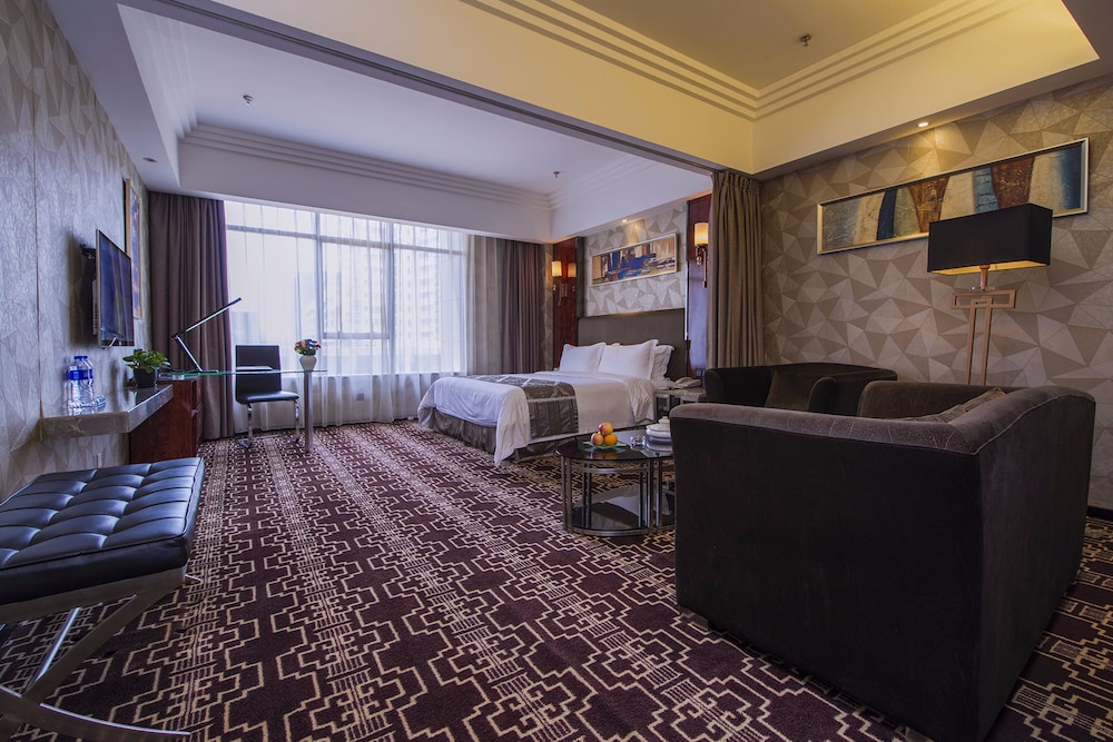 Zhong Tian Mayfair Hotel 42/56