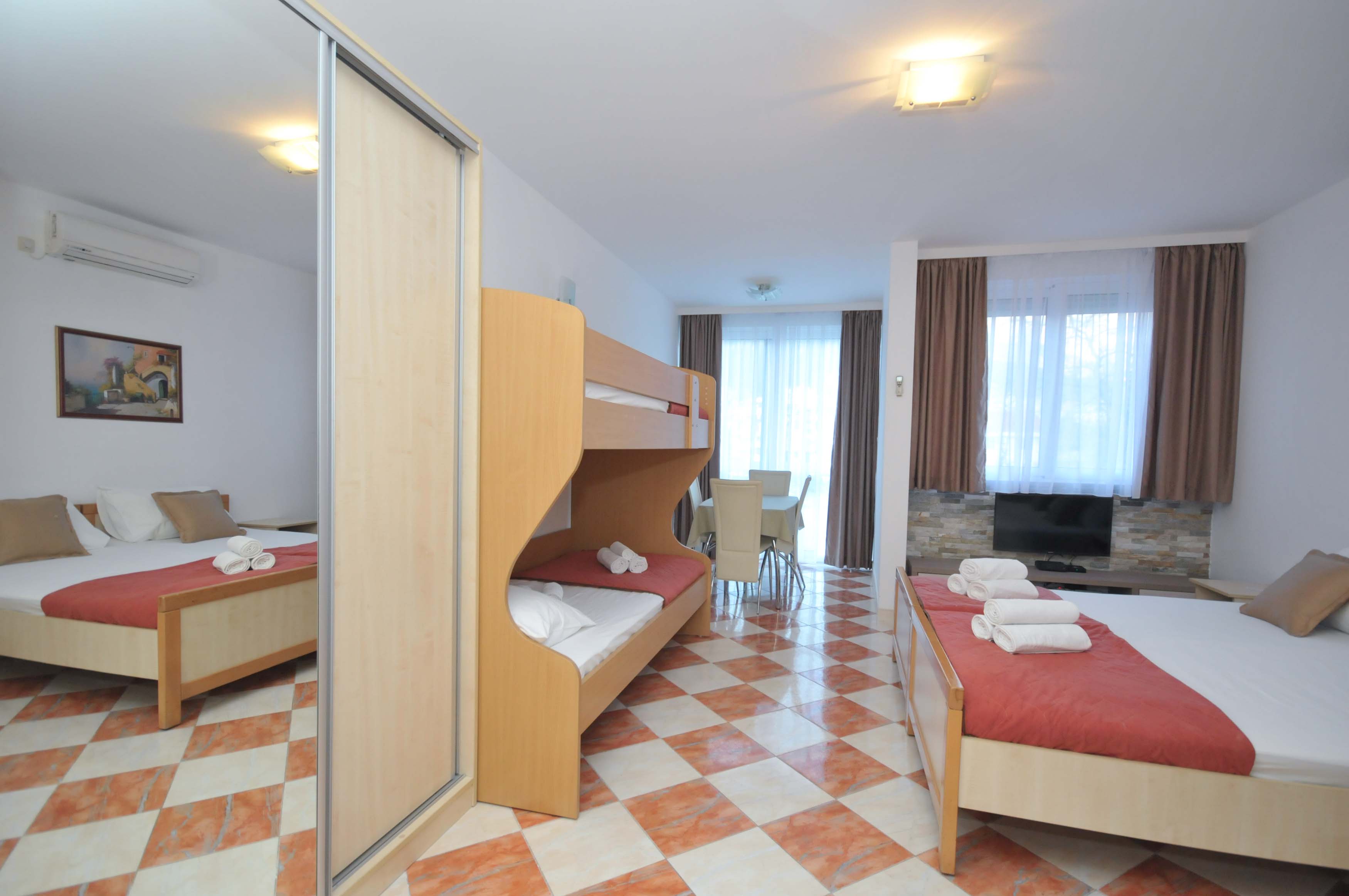 D&D Apartments Budva 3 4/19