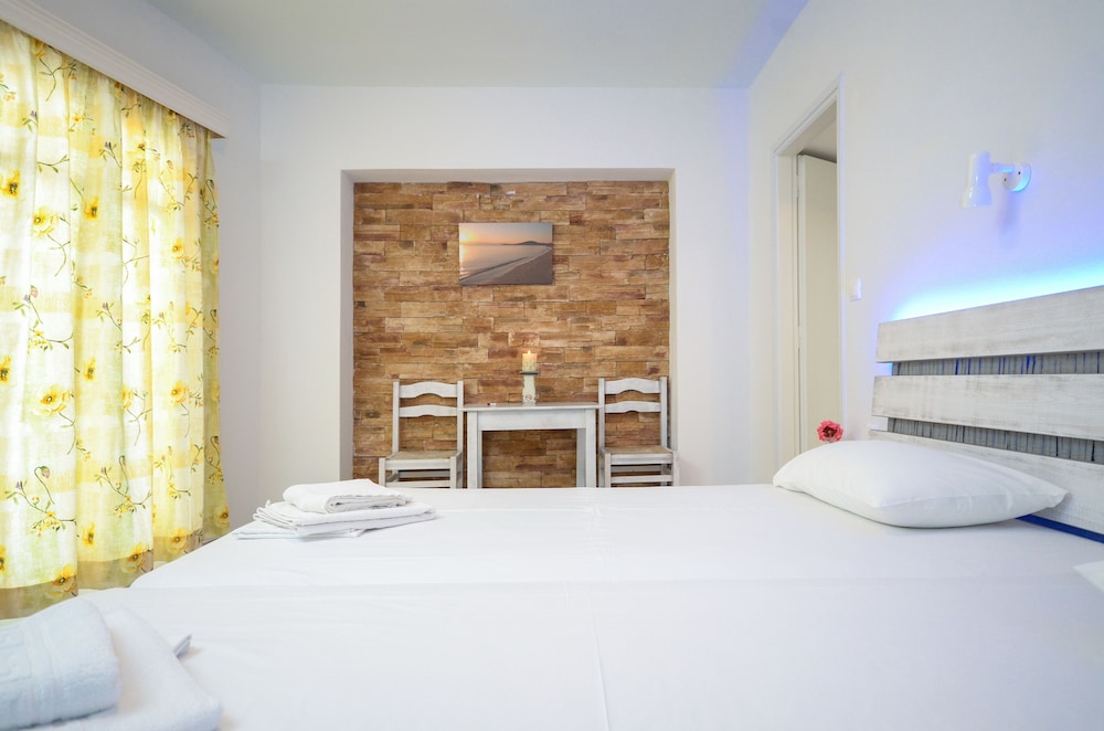 Agios Prokopios Hotel 23/59