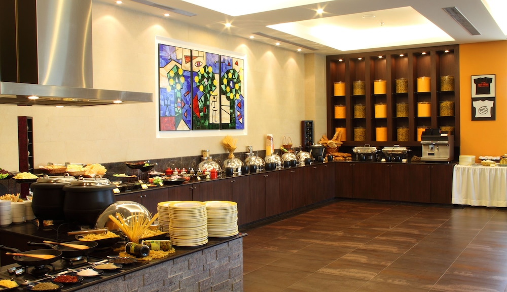 Lemon Tree Hotel Electronics City Bengaluru 48/61
