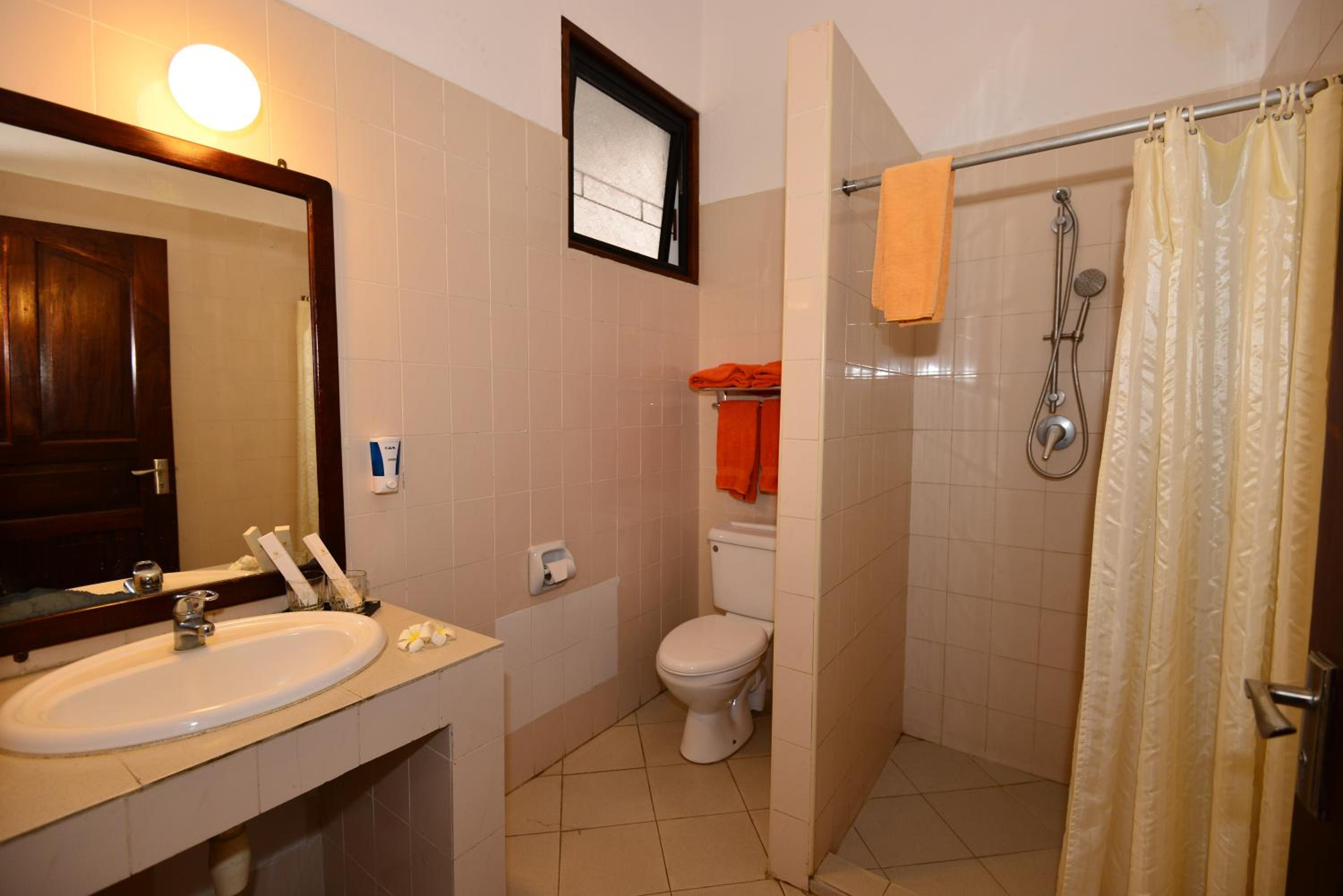 BAOBAB HOLIDAY RESORT 54/56