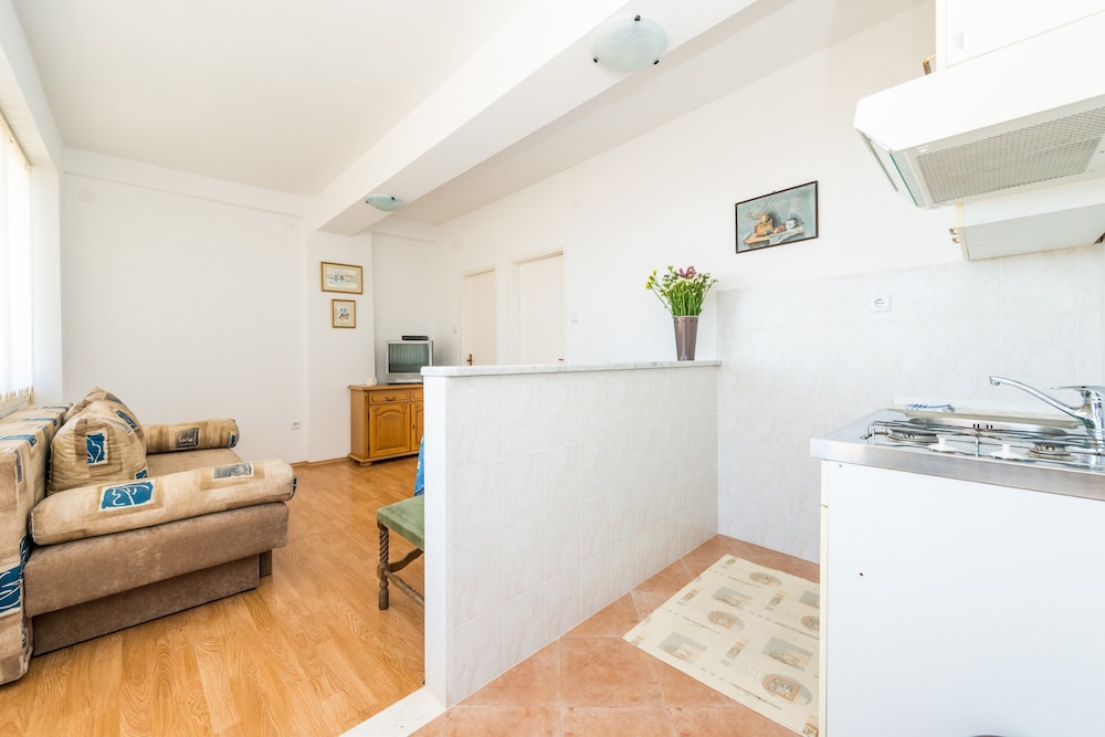 GUESTHOUSE HOME SWEET HOME 3/50