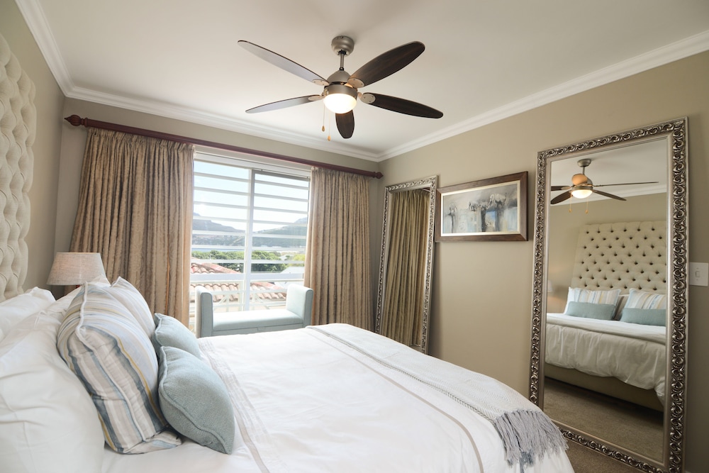 dk villas 1 Harbour View (Hout Bay) 6/50