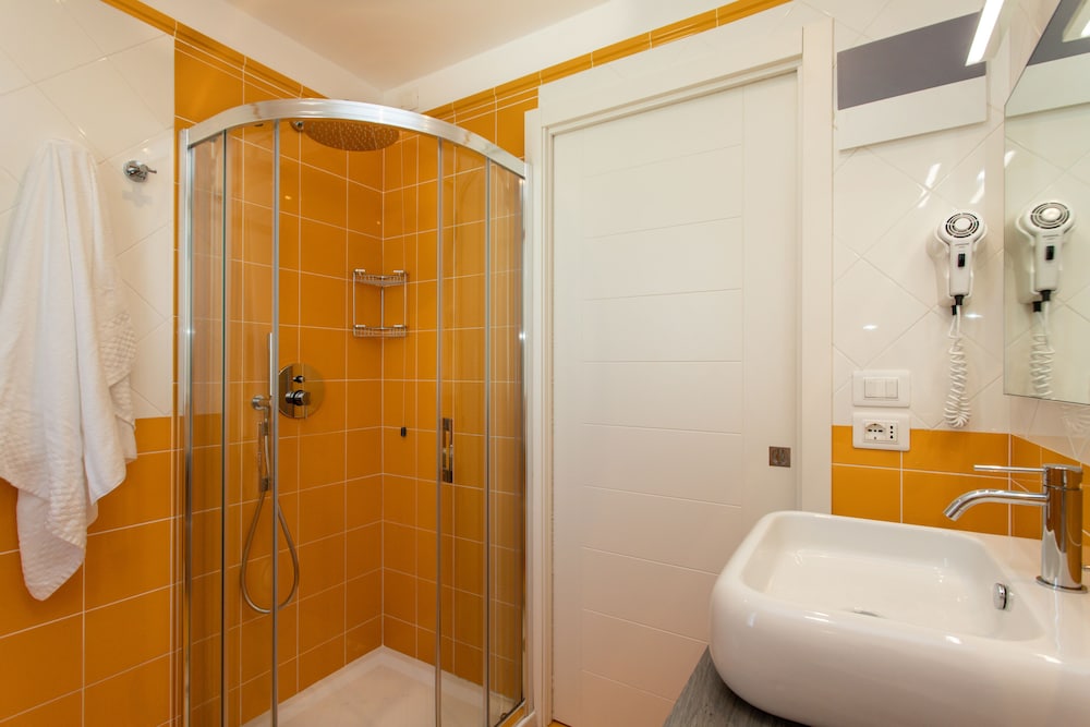 Hotel Greif 50/50