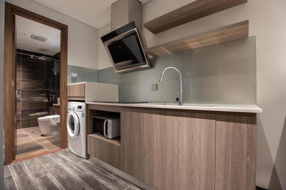 The Dream Suite 49/50