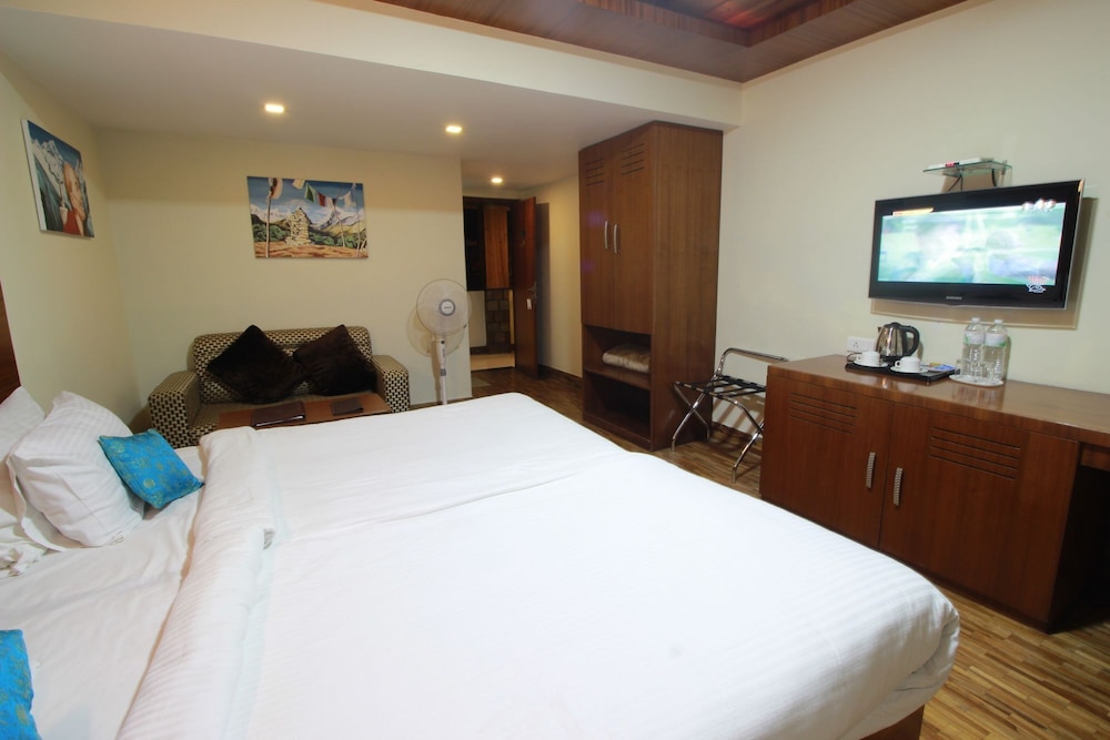 HOTEL MOUNT SINIOLCHU 11/50