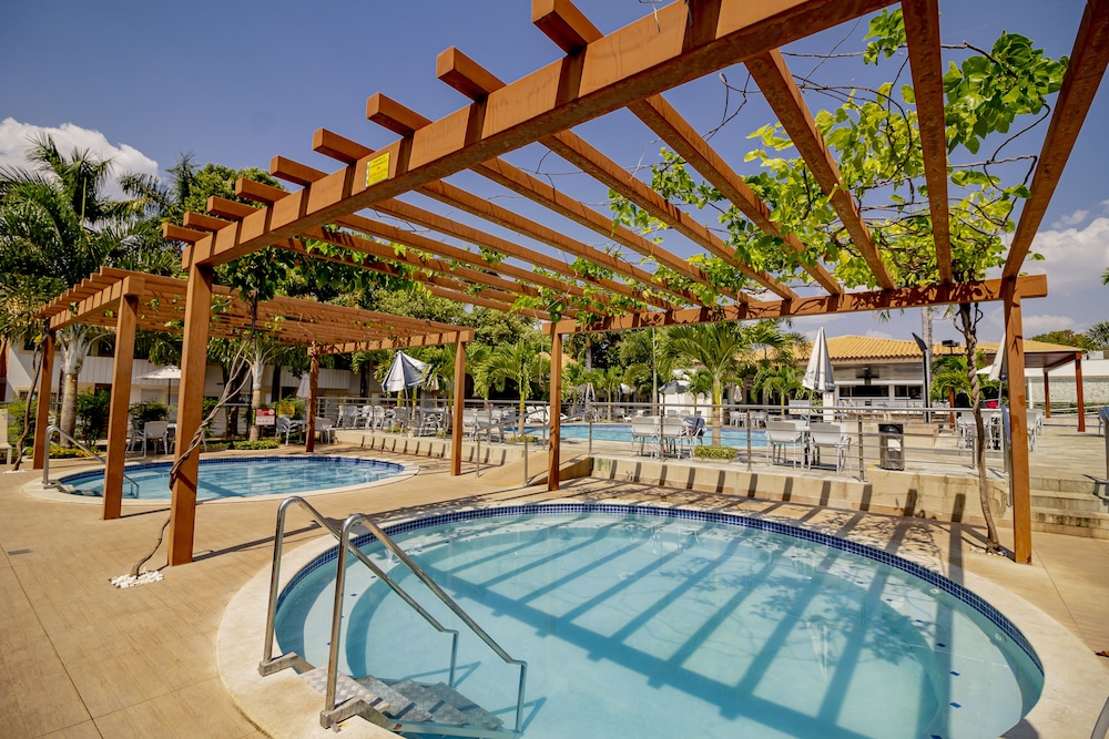 Diroma Internacional Resort 68/80