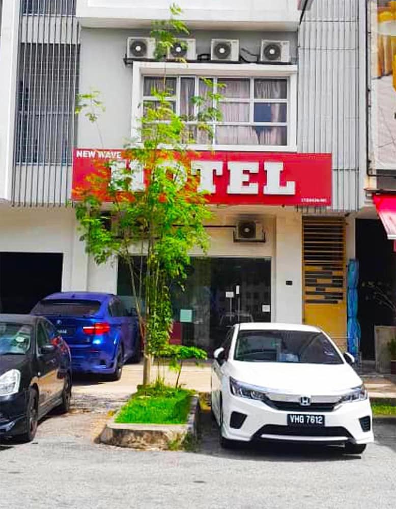 New Wave Hotel Kajang 40/50