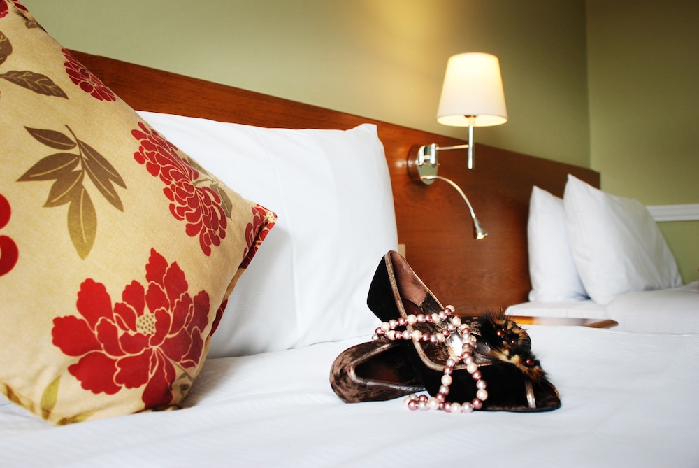 Benners Hotel 25/56
