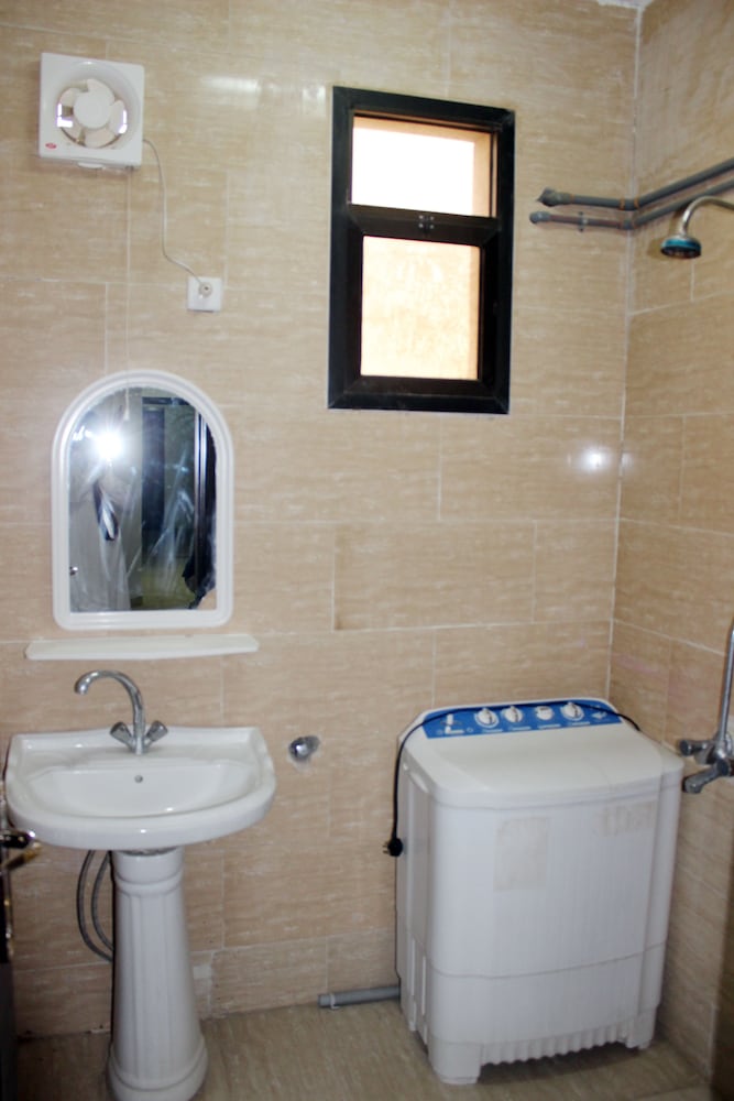 Al Eairy Apartments Al Qassim 1 30/36