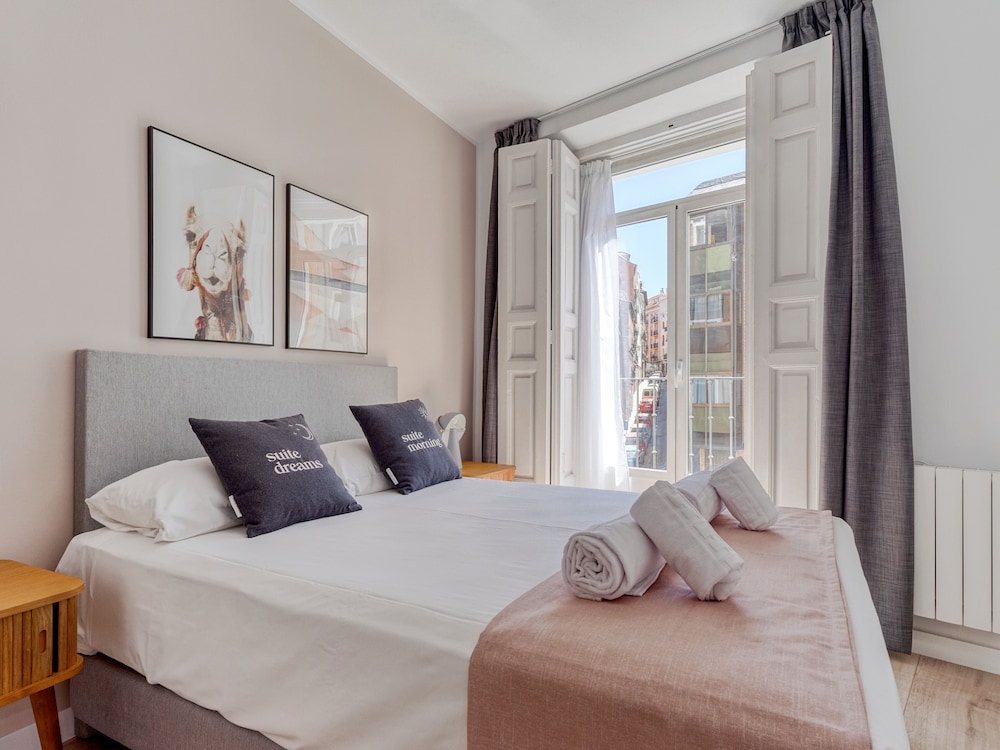 2 BEDROOMS, APARTMENT, BALCONY