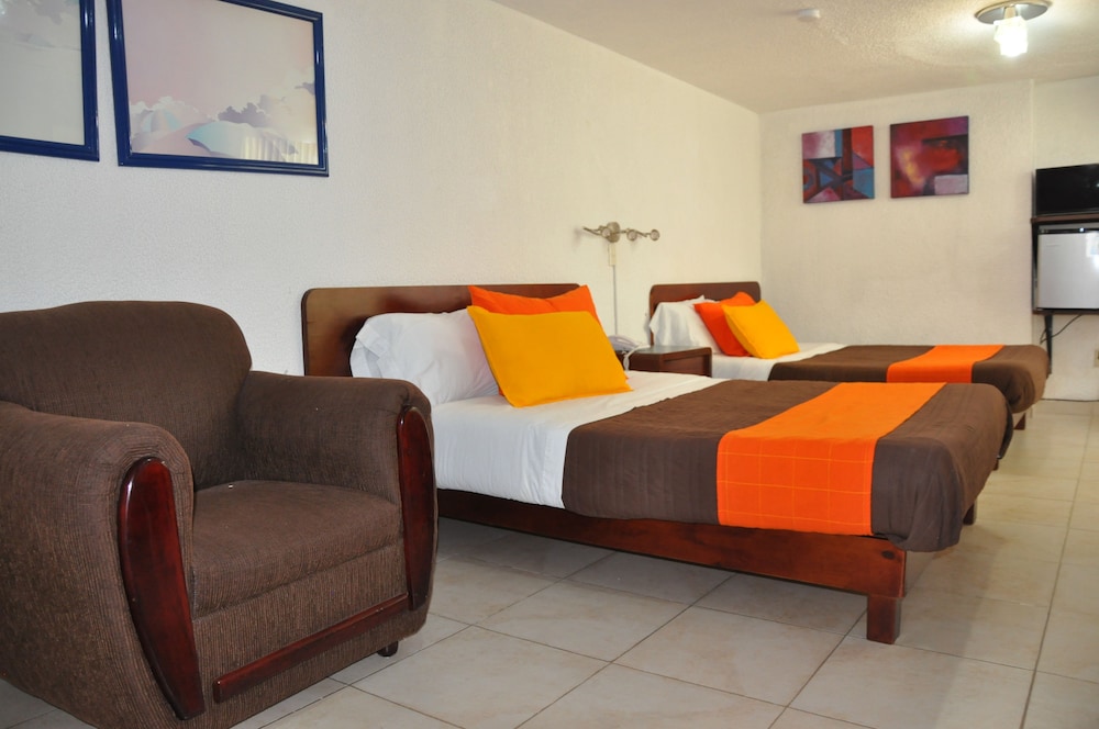 Hotel Santa Lucia del Bosque 12/50