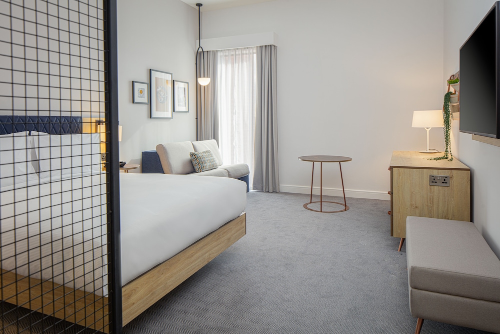 غرفة قياسية بسرير كينج، Hilton Garden Inn Stoke On Trent 4/7