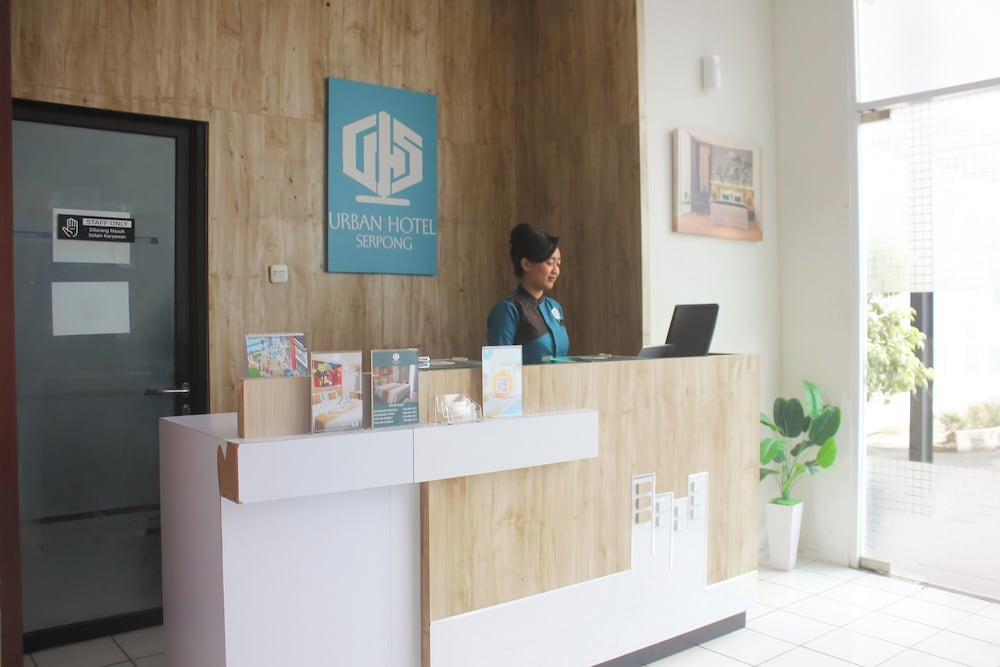 Urban Hotel Serpong by ZUZU 26/89