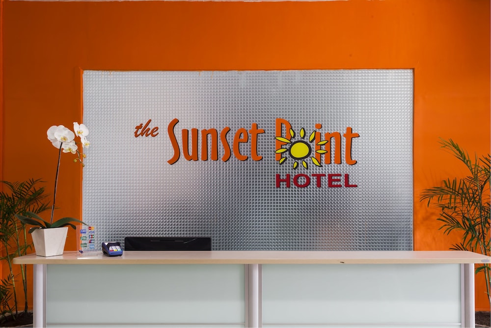Sans Sunset Point Seminyak 12/69